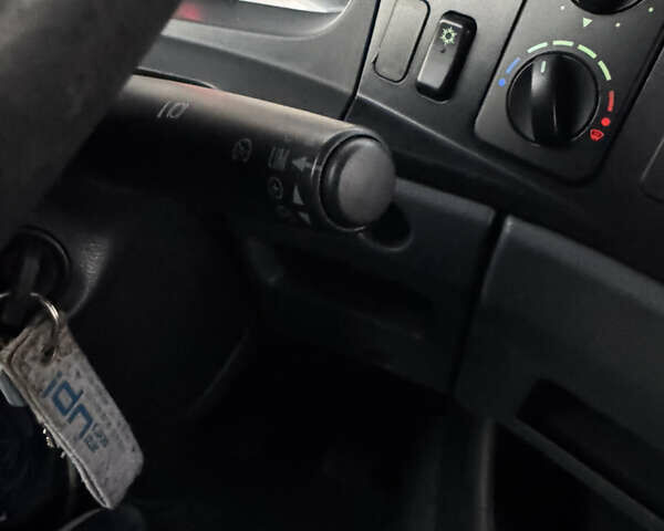 Білий Мерседес Атего, об'ємом двигуна 4.3 л та пробігом 270 тис. км за 37500 $, фото 20 на Automoto.ua