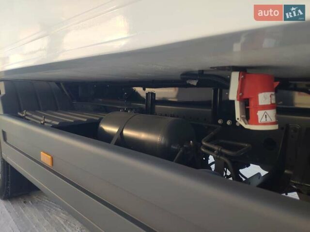 Білий Мерседес Атего, об'ємом двигуна 0 л та пробігом 114 тис. км за 39700 $, фото 15 на Automoto.ua