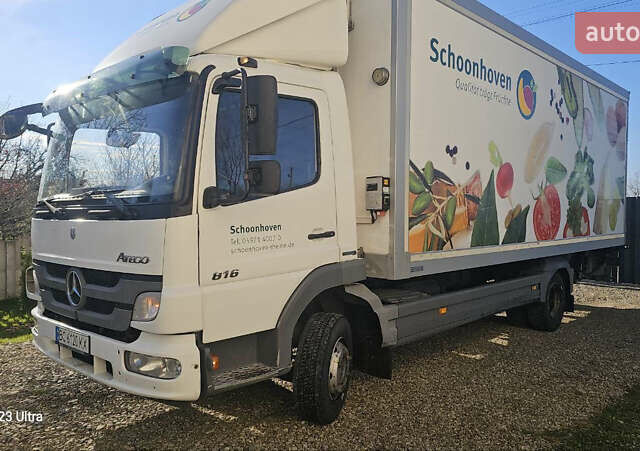 Білий Мерседес Атего, об'ємом двигуна 4.25 л та пробігом 660 тис. км за 20000 $, фото 2 на Automoto.ua