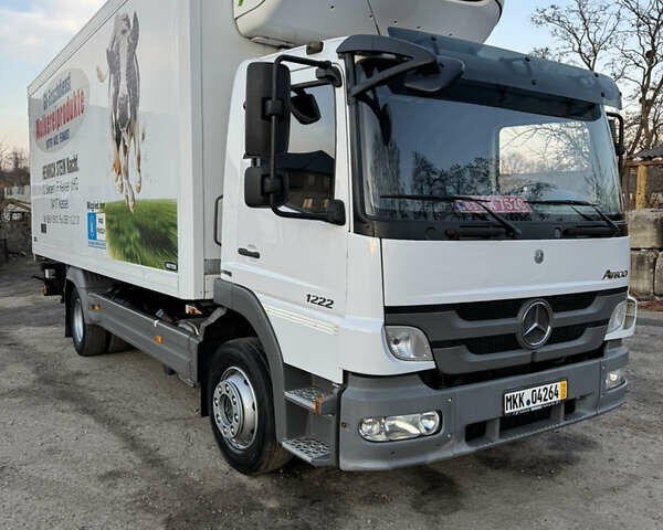Білий Мерседес Атего, об'ємом двигуна 4.7 л та пробігом 417 тис. км за 38500 $, фото 1 на Automoto.ua