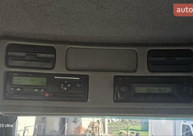 Білий Мерседес Атего, об'ємом двигуна 4.25 л та пробігом 660 тис. км за 20000 $, фото 32 на Automoto.ua