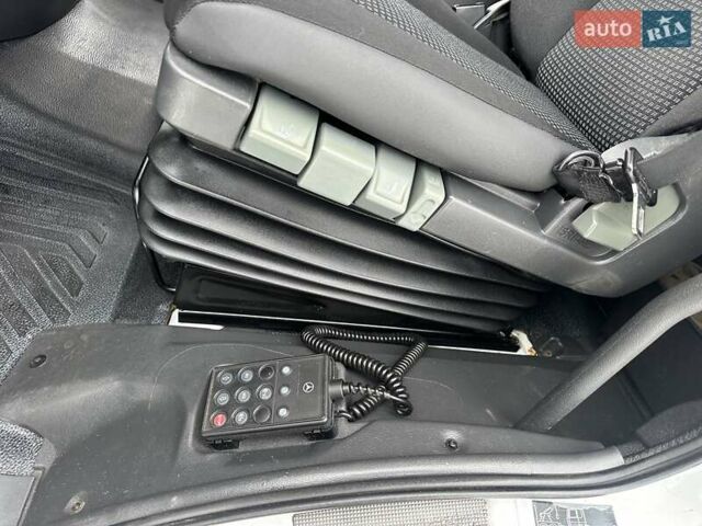 Білий Мерседес Атего, об'ємом двигуна 0 л та пробігом 450 тис. км за 26500 $, фото 19 на Automoto.ua