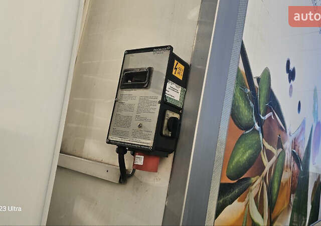 Білий Мерседес Атего, об'ємом двигуна 4.25 л та пробігом 660 тис. км за 20000 $, фото 18 на Automoto.ua