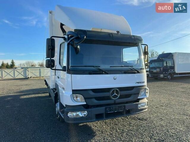 Белый Мерседес Атего, объемом двигателя 4.3 л и пробегом 469 тыс. км за 26900 $, фото 6 на Automoto.ua
