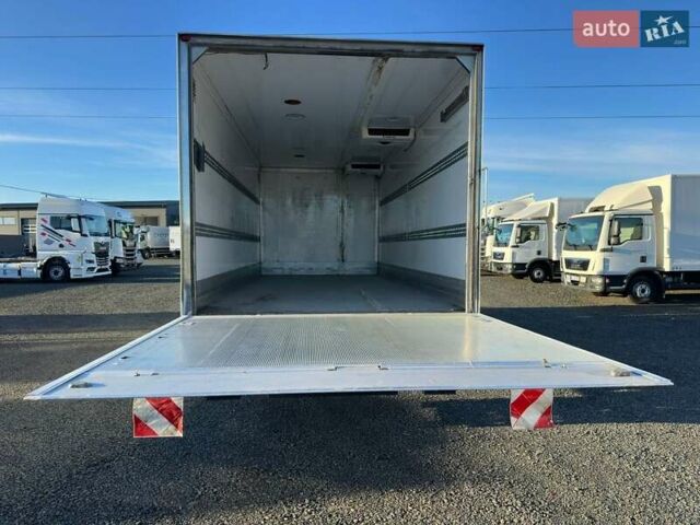 Белый Мерседес Атего, объемом двигателя 4.3 л и пробегом 469 тыс. км за 26900 $, фото 16 на Automoto.ua