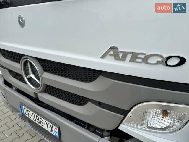 Белый Мерседес Атего, объемом двигателя 4.3 л и пробегом 95 тыс. км за 42500 $, фото 10 на Automoto.ua