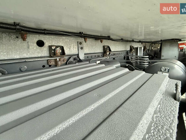 Білий Мерседес Атего, об'ємом двигуна 4.3 л та пробігом 251 тис. км за 37500 $, фото 35 на Automoto.ua