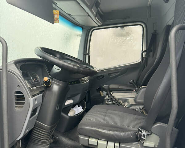 Белый Мерседес Атего, объемом двигателя 4.6 л и пробегом 505 тыс. км за 38500 $, фото 2 на Automoto.ua