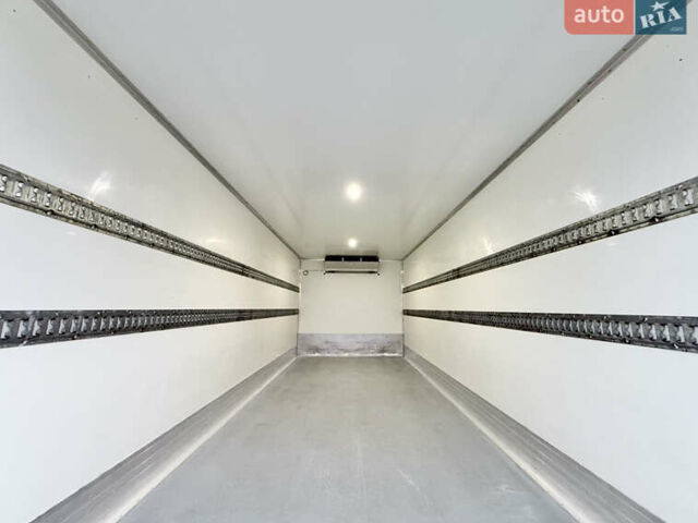 Белый Мерседес Атего, объемом двигателя 4.3 л и пробегом 95 тыс. км за 42500 $, фото 41 на Automoto.ua