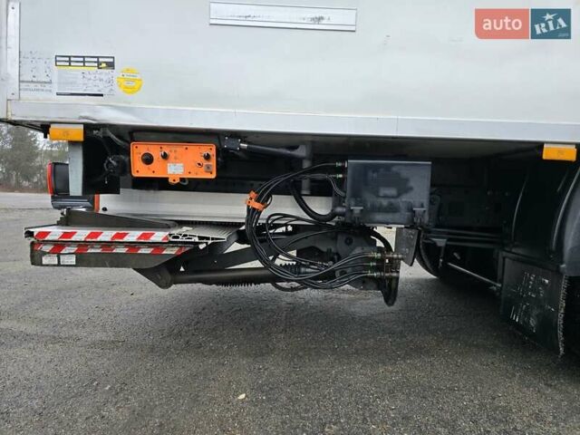 Мерседес Атего 2013 в Виннице на Automoto.ua Белый Мерседес Атего, объемом двигателя 4.2 л и пробегом 282 тыс. км за 34990 $, фото 6 на Automoto.ua