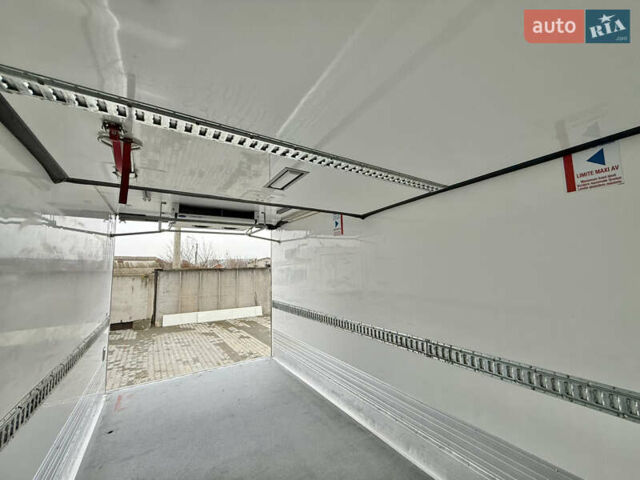 Білий Мерседес Атего, об'ємом двигуна 4.3 л та пробігом 251 тис. км за 37500 $, фото 22 на Automoto.ua