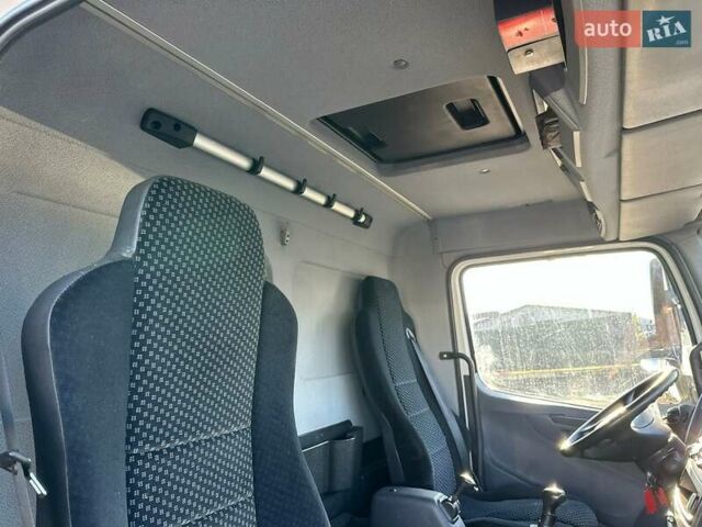 Белый Мерседес Атего, объемом двигателя 4.3 л и пробегом 469 тыс. км за 26900 $, фото 25 на Automoto.ua