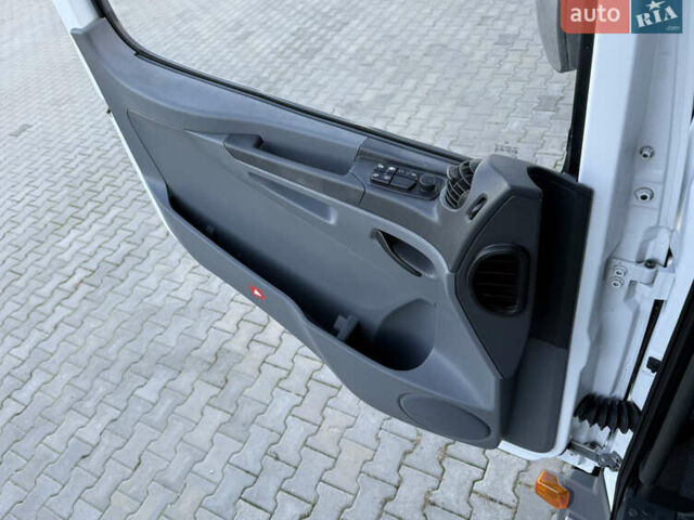 Білий Мерседес Атего, об'ємом двигуна 4.8 л та пробігом 347 тис. км за 41500 $, фото 73 на Automoto.ua