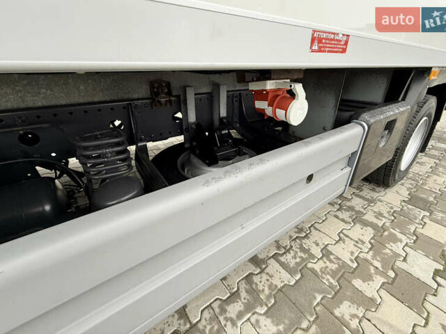 Білий Мерседес Атего, об'ємом двигуна 4.3 л та пробігом 251 тис. км за 37500 $, фото 38 на Automoto.ua