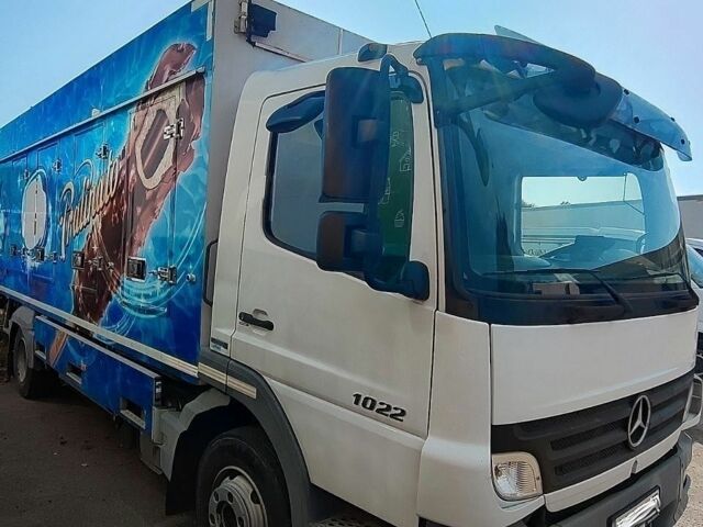 Белый Мерседес Атего, объемом двигателя 0 л и пробегом 325 тыс. км за 34000 $, фото 1 на Automoto.ua