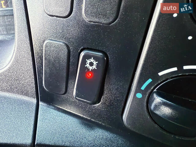 Білий Мерседес Атего, об'ємом двигуна 4.8 л та пробігом 347 тис. км за 41500 $, фото 81 на Automoto.ua