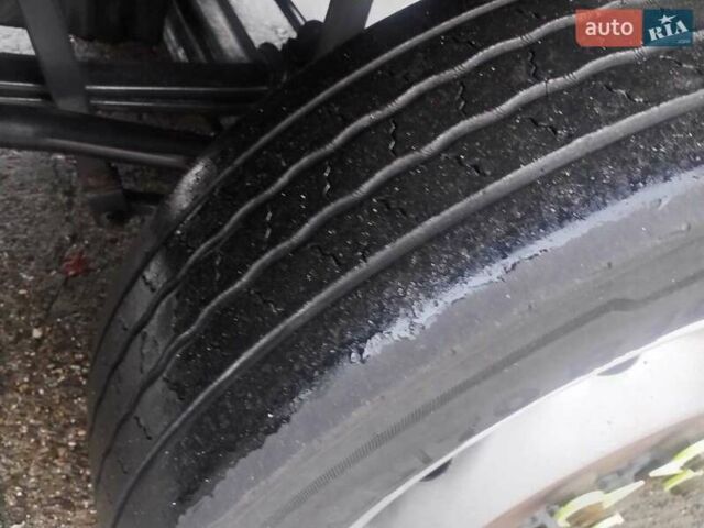 Белый Мерседес Атего, объемом двигателя 4.2 л и пробегом 410 тыс. км за 36000 $, фото 12 на Automoto.ua