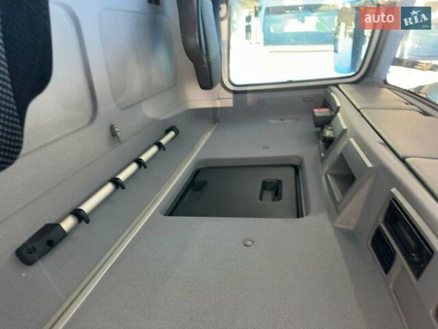 Белый Мерседес Атего, объемом двигателя 4.3 л и пробегом 469 тыс. км за 26900 $, фото 17 на Automoto.ua