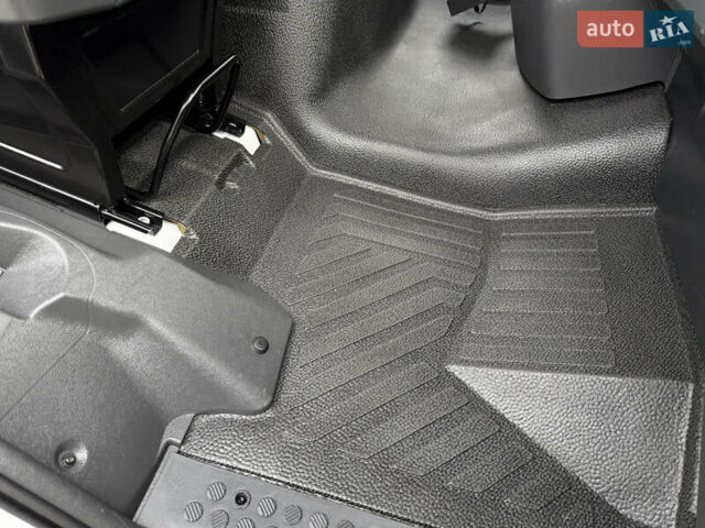 Белый Мерседес Атего, объемом двигателя 4.3 л и пробегом 95 тыс. км за 42500 $, фото 52 на Automoto.ua