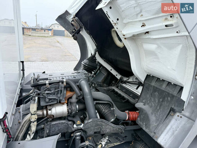 Білий Мерседес Атего, об'ємом двигуна 4.3 л та пробігом 251 тис. км за 37500 $, фото 65 на Automoto.ua