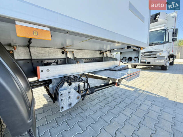 Білий Мерседес Атего, об'ємом двигуна 4.3 л та пробігом 358 тис. км за 35800 $, фото 31 на Automoto.ua
