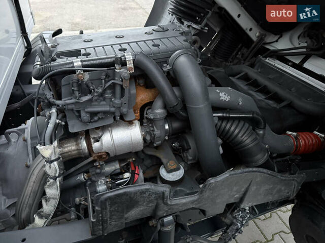 Белый Мерседес Атего, объемом двигателя 4.3 л и пробегом 95 тыс. км за 42500 $, фото 72 на Automoto.ua