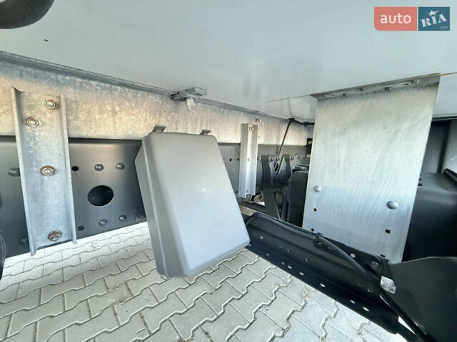 Білий Мерседес Атего, об'ємом двигуна 4.8 л та пробігом 347 тис. км за 41500 $, фото 37 на Automoto.ua