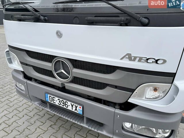 Белый Мерседес Атего, объемом двигателя 4.3 л и пробегом 95 тыс. км за 42500 $, фото 79 на Automoto.ua