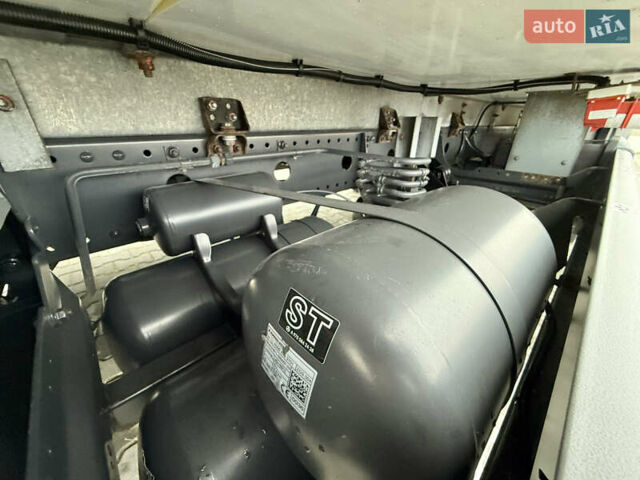 Білий Мерседес Атего, об'ємом двигуна 4.3 л та пробігом 251 тис. км за 37500 $, фото 37 на Automoto.ua