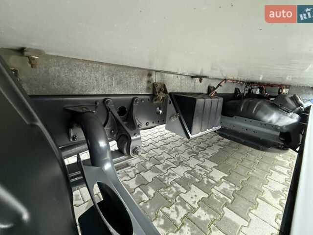 Білий Мерседес Атего, об'ємом двигуна 4.3 л та пробігом 251 тис. км за 37500 $, фото 32 на Automoto.ua