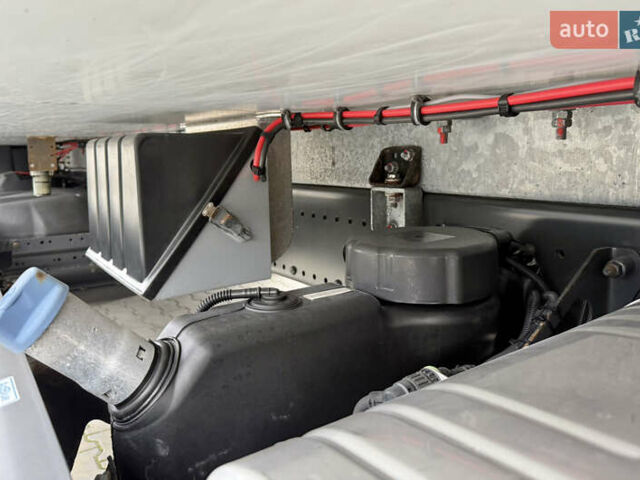 Белый Мерседес Атего, объемом двигателя 4.3 л и пробегом 95 тыс. км за 42500 $, фото 18 на Automoto.ua