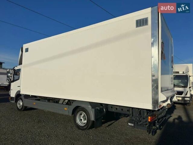 Белый Мерседес Атего, объемом двигателя 4.3 л и пробегом 469 тыс. км за 26900 $, фото 13 на Automoto.ua