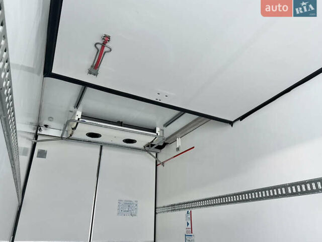 Білий Мерседес Атего, об'ємом двигуна 4.8 л та пробігом 347 тис. км за 41500 $, фото 61 на Automoto.ua