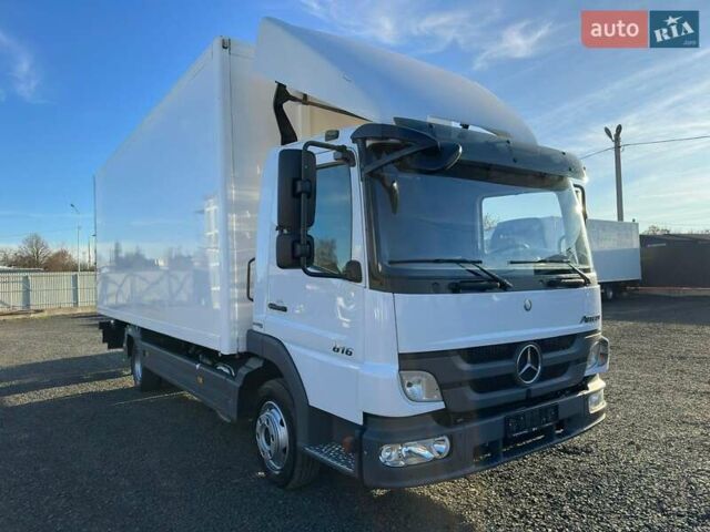 Белый Мерседес Атего, объемом двигателя 4.3 л и пробегом 469 тыс. км за 26900 $, фото 7 на Automoto.ua