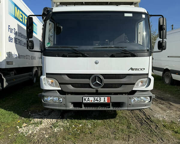 Белый Мерседес Атего, объемом двигателя 0 л и пробегом 318 тыс. км за 34200 $, фото 6 на Automoto.ua