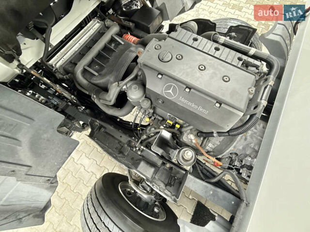 Белый Мерседес Атего, объемом двигателя 4.8 л и пробегом 354 тыс. км за 38800 $, фото 79 на Automoto.ua