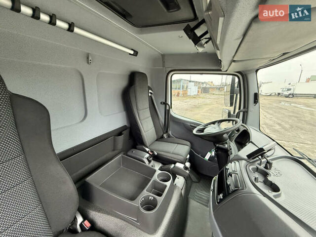 Белый Мерседес Атего, объемом двигателя 4.8 л и пробегом 354 тыс. км за 38800 $, фото 58 на Automoto.ua