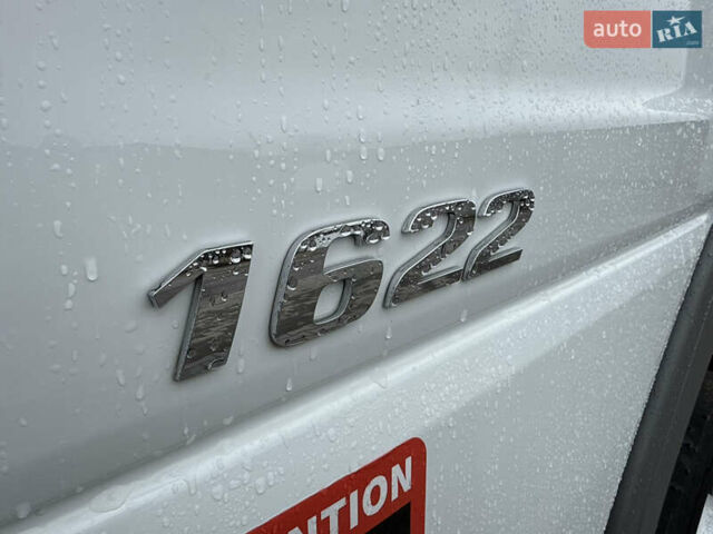 Белый Мерседес Атего, объемом двигателя 4.8 л и пробегом 354 тыс. км за 38800 $, фото 9 на Automoto.ua