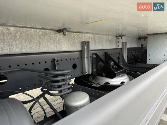 Белый Мерседес Атего, объемом двигателя 4.8 л и пробегом 354 тыс. км за 38800 $, фото 31 на Automoto.ua