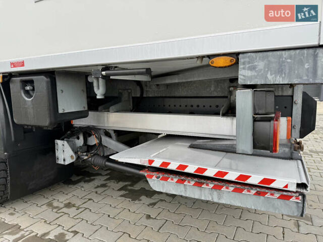 Белый Мерседес Атего, объемом двигателя 4.8 л и пробегом 354 тыс. км за 38800 $, фото 39 на Automoto.ua