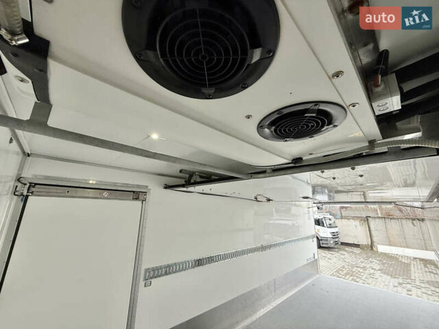 Белый Мерседес Атего, объемом двигателя 4.8 л и пробегом 354 тыс. км за 38800 $, фото 46 на Automoto.ua