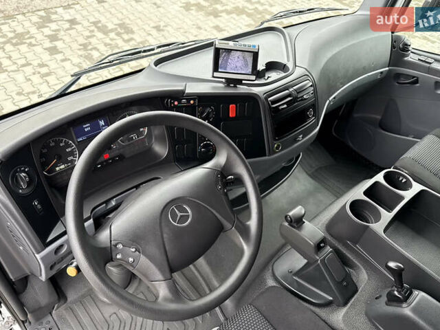 Белый Мерседес Атего, объемом двигателя 4.8 л и пробегом 354 тыс. км за 38800 $, фото 70 на Automoto.ua