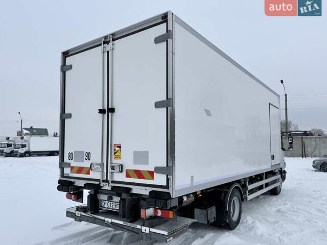 Белый Мерседес Атего, объемом двигателя 4.8 л и пробегом 304 тыс. км за 42500 $, фото 3 на Automoto.ua