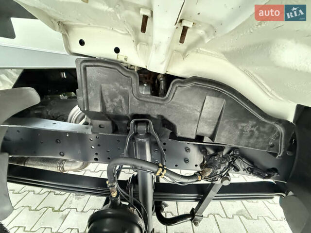 Белый Мерседес Атего, объемом двигателя 4.8 л и пробегом 354 тыс. км за 38800 $, фото 11 на Automoto.ua