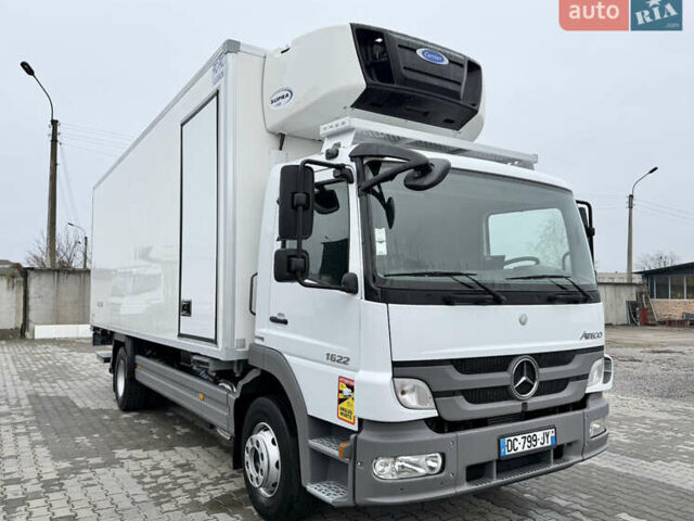 Белый Мерседес Атего, объемом двигателя 4.8 л и пробегом 354 тыс. км за 38800 $, фото 5 на Automoto.ua