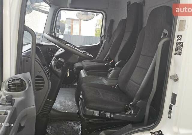 Мерседес Атего 2015 в Львове на Automoto.ua Белый Мерседес Атего, объемом двигателя 5.13 л и пробегом 453 тыс. км за 30000 $, фото 27 на Automoto.ua