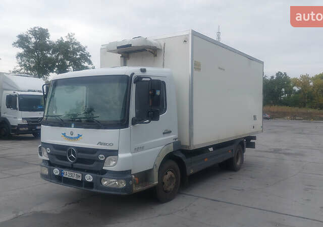 Білий Мерседес Атего, об'ємом двигуна 4.25 л та пробігом 346 тис. км за 20500 $, фото 2 на Automoto.ua