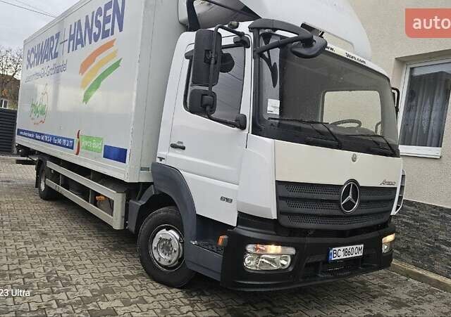 Мерседес Атего 2015 в Львове на Automoto.ua Белый Мерседес Атего, объемом двигателя 5.13 л и пробегом 453 тыс. км за 30000 $, фото 10 на Automoto.ua