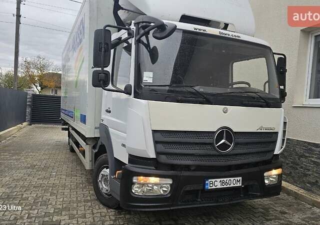Мерседес Атего 2015 в Львове на Automoto.ua Белый Мерседес Атего, объемом двигателя 5.13 л и пробегом 453 тыс. км за 30000 $, фото 2 на Automoto.ua