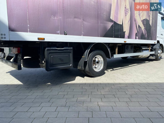 Білий Мерседес Атего, об'ємом двигуна 5.2 л та пробігом 817 тис. км за 25500 $, фото 10 на Automoto.ua